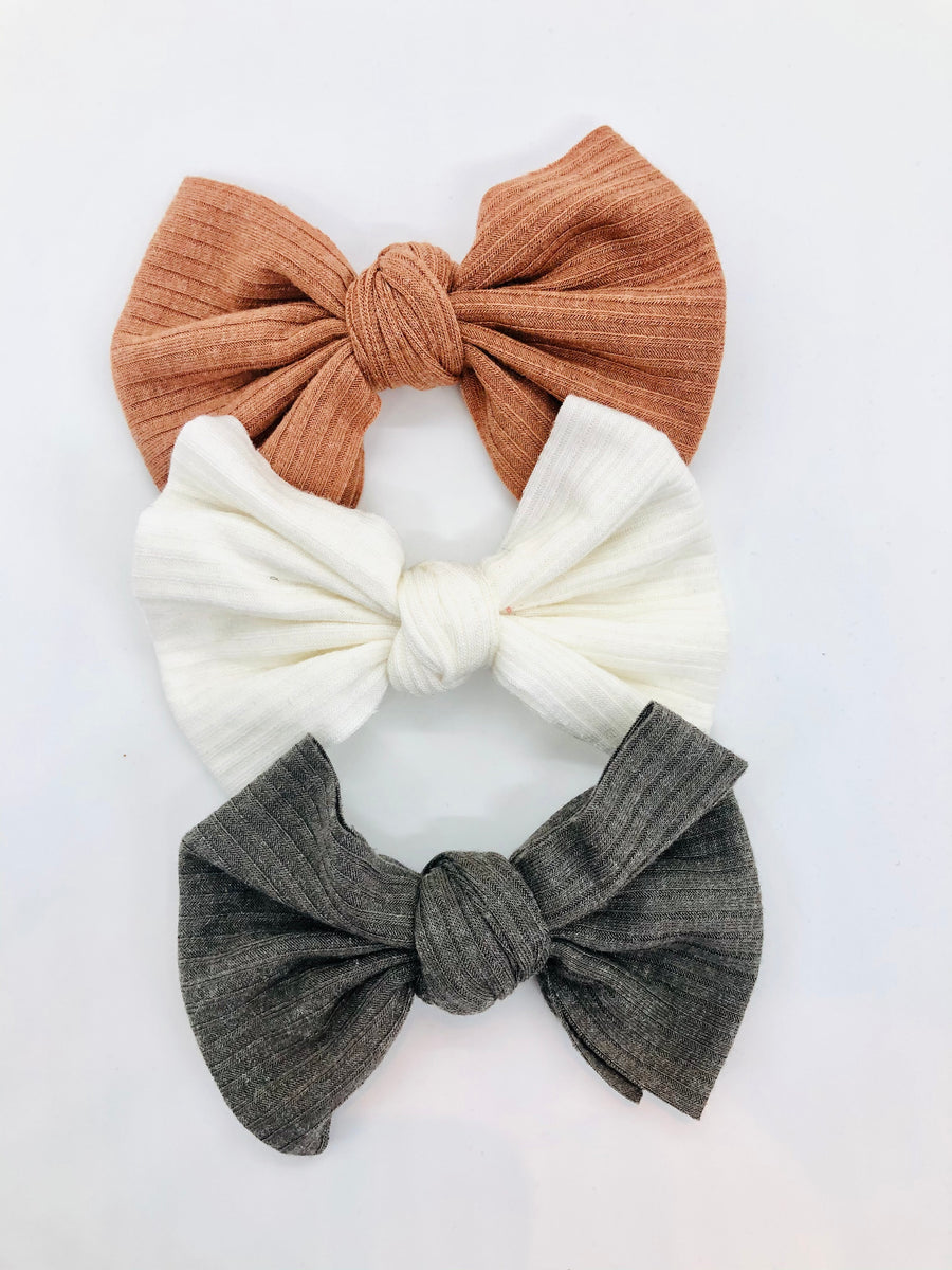 Linen Thin Long Bow – Heirlooms Bows
